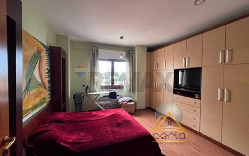 Apartament – Për Shitje – Komuna e Parisit, Tiranë