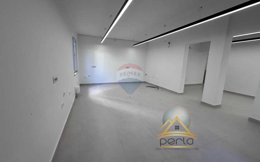 Dyqan – Për Qira – Blloku Gintash, Tiranë