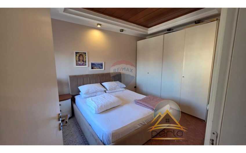 Apartament – Për Shitje – 9 Katëshet, Tiranë