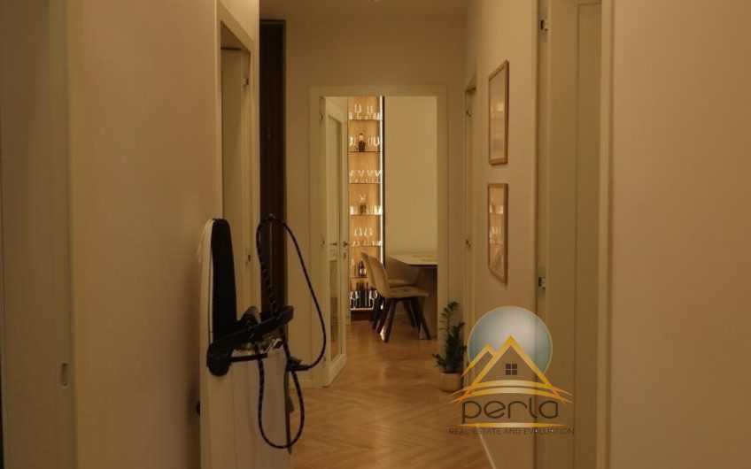 SHITET APARTAMENT TE LAKE VIEW RESINDENCE