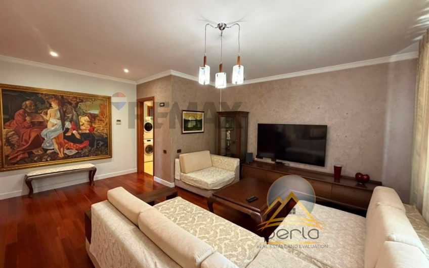 Apartament 3+1 me Qira ne Bllok
