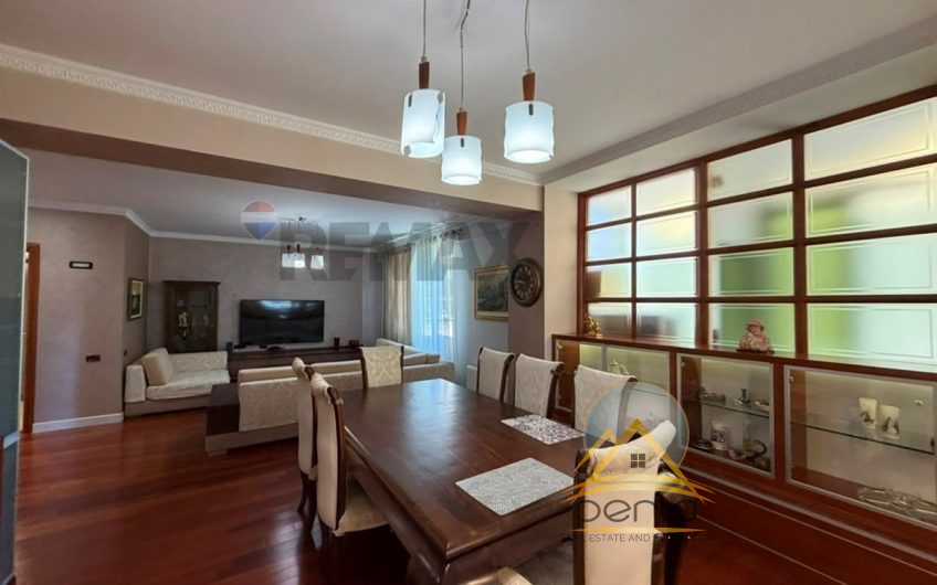 Apartament 3+1 me Qira ne Bllok